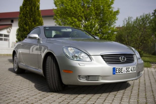 lexus-sc430-01