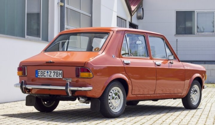 zastava-_z1100_13